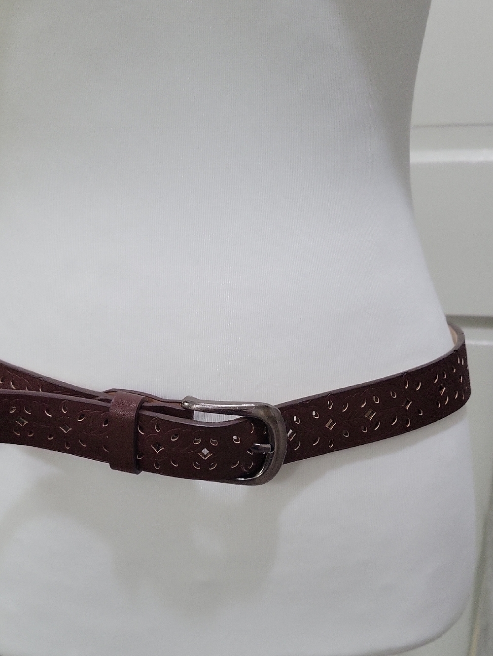 Cutout Faux Leather Bohemian Belt, Womens Brown With Silver Buckle, M